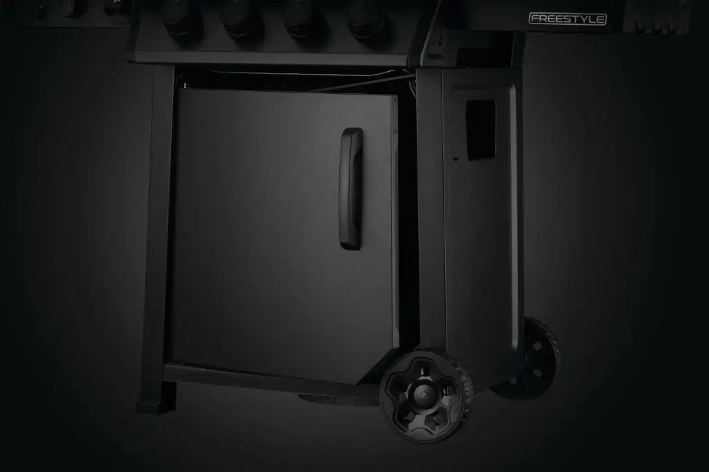 F425DSIBPK-DE-PHM-Web-Gallery-10-Phantom-Freestyle-F425DSIBPK-PHM-Detail-Compartment.webp