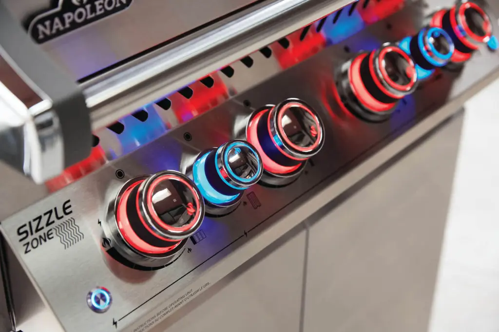 PRO500RSIBPSS-3-Web-Gallery-10-PrestigePro-500-3-RSIB-Life-Knobs-InUse.webp